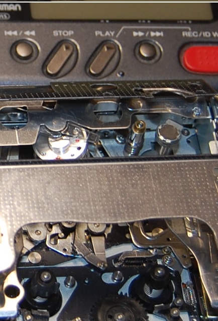 At Classic-Vintage-HiFi we are able to offer a repair service for Sony Walkman, Sony DD Walkman, personal cassette players and Sony TCD-D3, D7 and D8 units