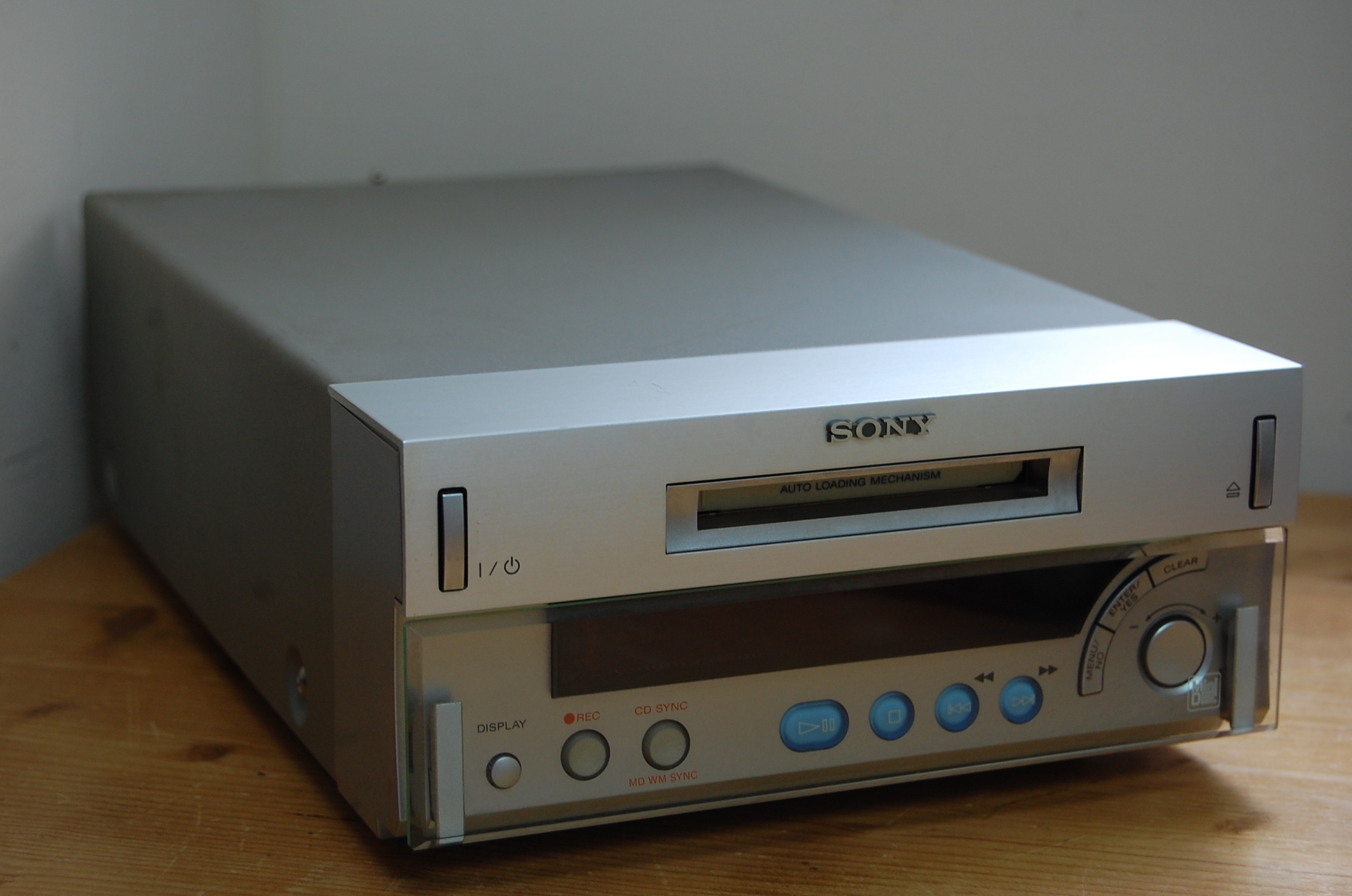 Sony MiniDisc Deck MDS-SD1 Recorder/Player Compact Component System