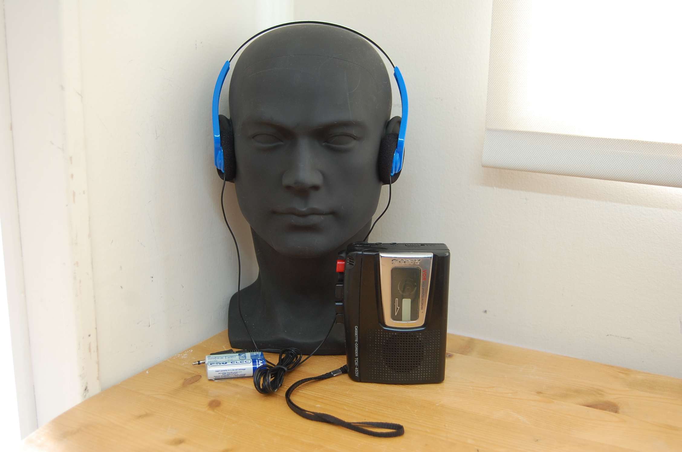 REFURBISHED Sony Cassette-Corder TCM-453V Dictaphone Portable Cassette Recorder