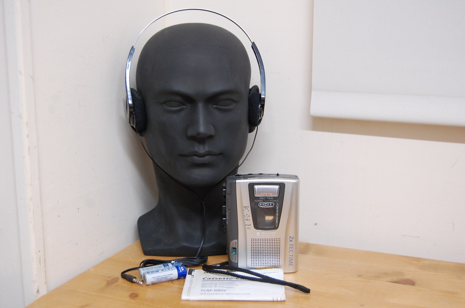 REFURBISHED Sony Cassette-Corder TCM-50DV Dictaphone Portable Cassette Recorder